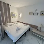 Résidence Graziella 107 * Juan-les-Pins