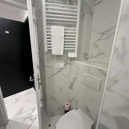 Graziella 107 شقة